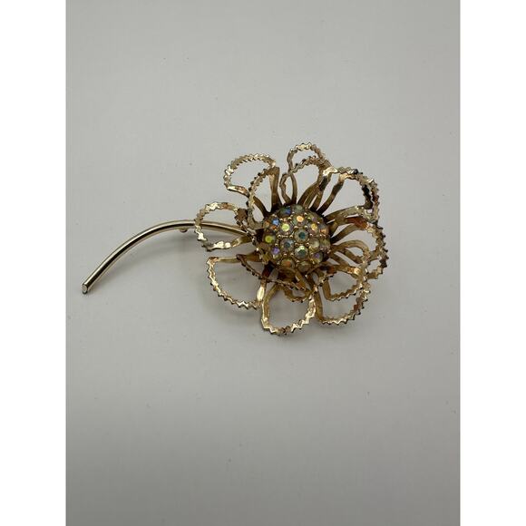 Vintage Sarah Coventry Signed Flower Rhinestone Aurora Borealis Brooch Pin - Picture 4 of 7